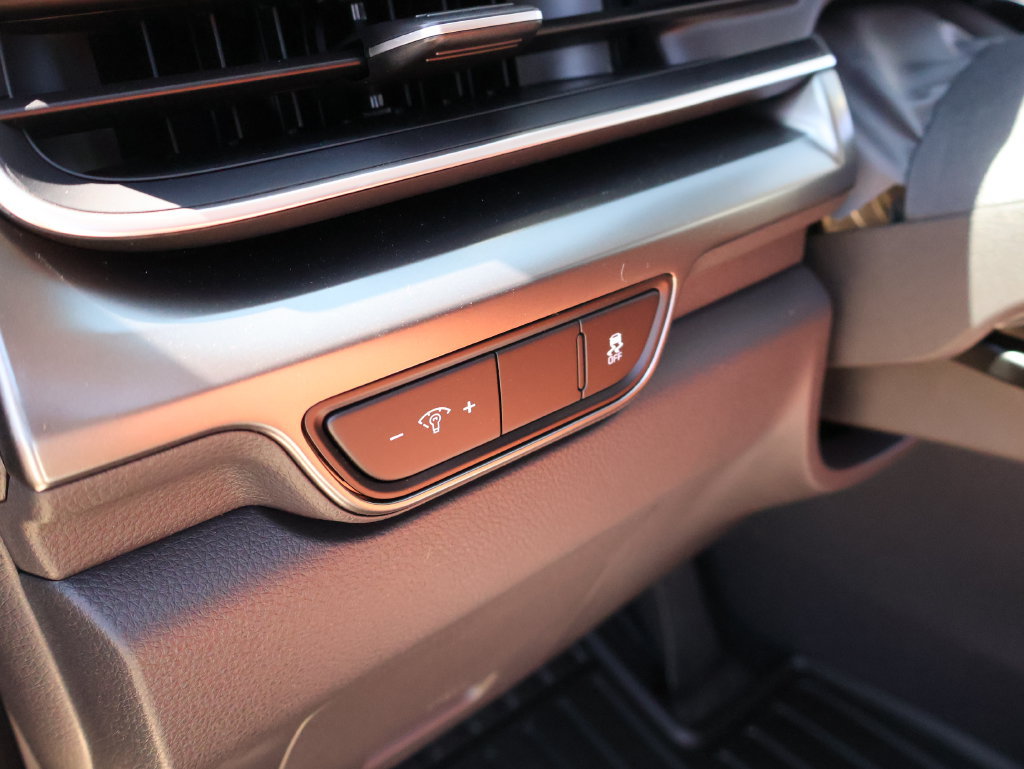 New 2027 Kia Carnival SX w/ Dark Edition Package FWD image 46