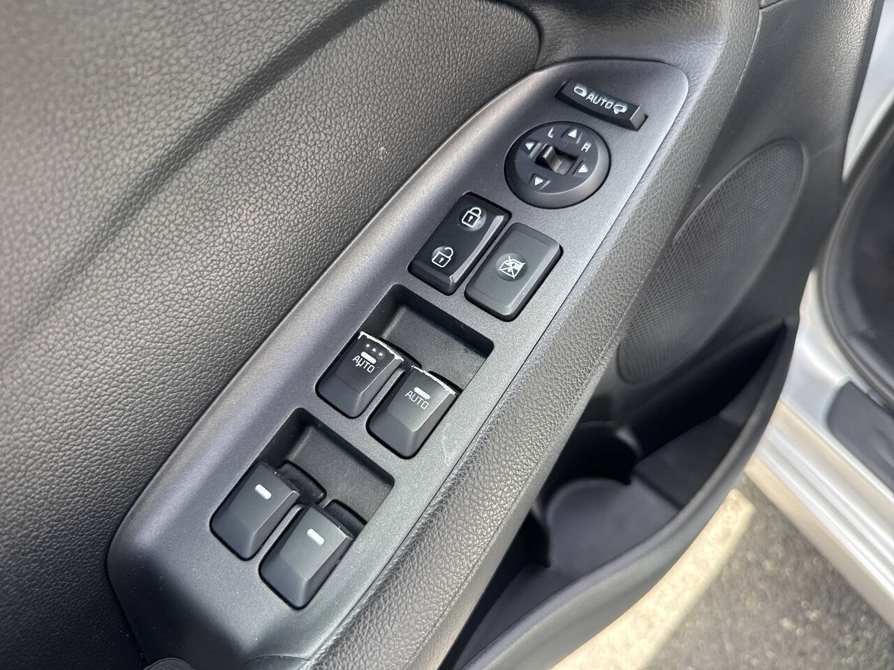 Used 2016 Kia Forte EX FWD image 27