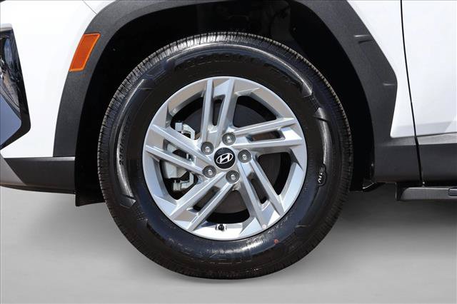 Certified 2026 Hyundai Tucson SE AWD/4WD image 9