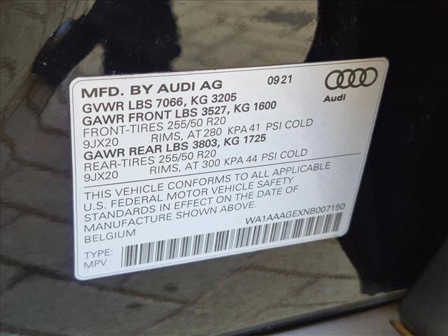 Used 2022 Audi e-tron Premium AWD/4WD image 25