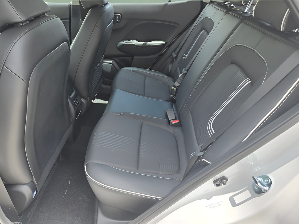 New 2026 Hyundai Venue SEL FWD image 11