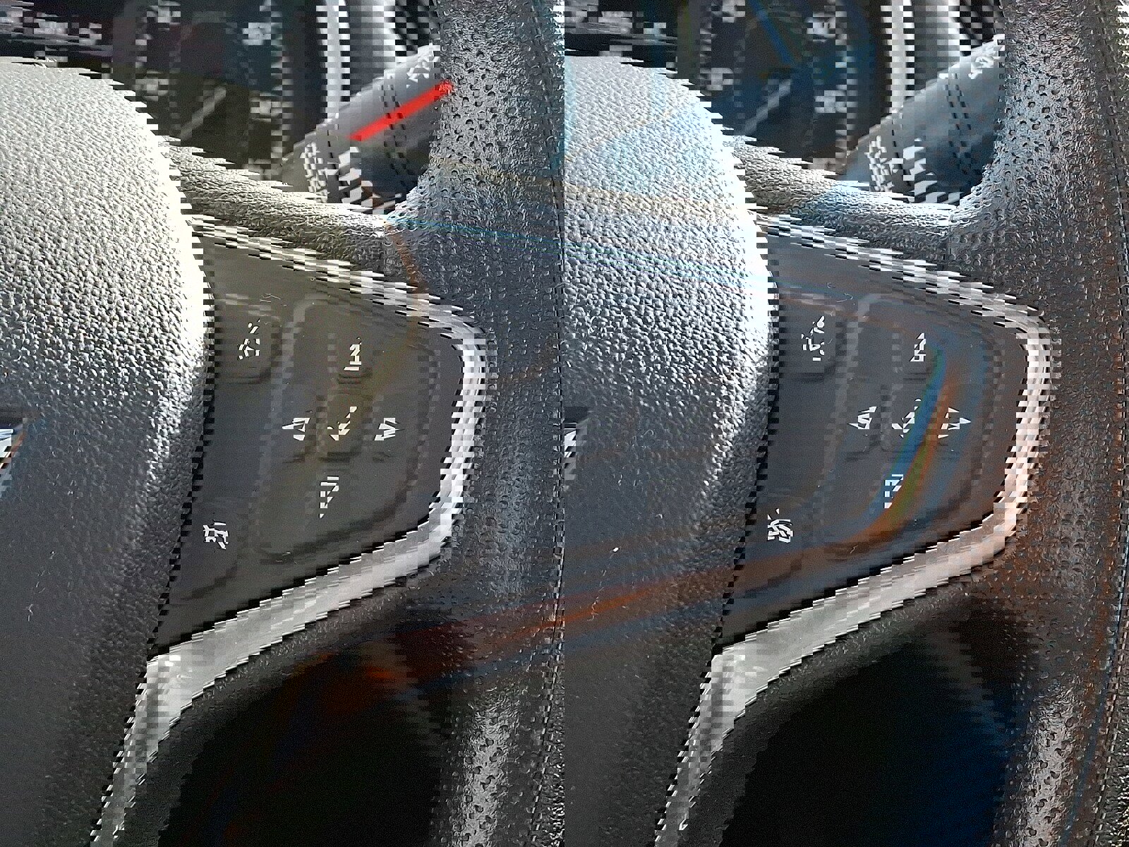 Used 2024 Chevrolet Malibu LT image 22