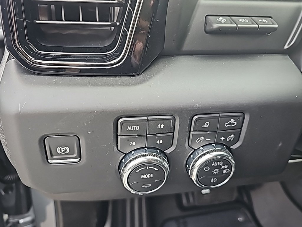 New 2026 GMC Sierra 1500 AT4X image 17