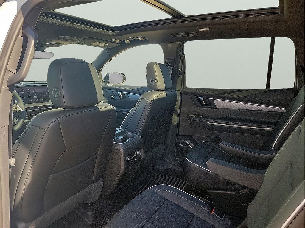 New 2026 Buick Enclave Sport Touring w/ Power Package FWD image 12