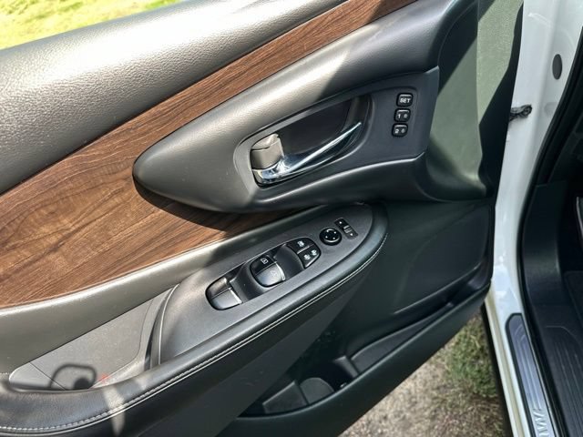 Used 2020 Nissan Murano Platinum w/ Cargo Package AWD/4WD image 36