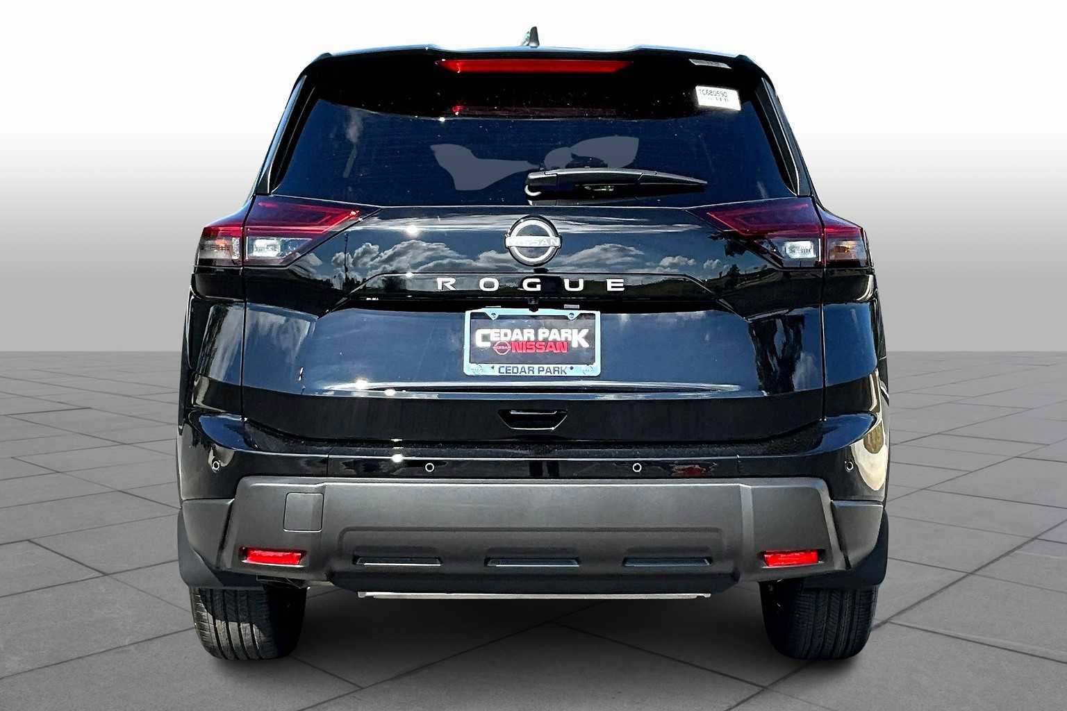 New 2026 Nissan Rogue S image 4