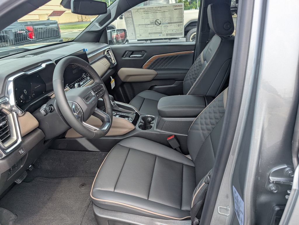 New 2026 GMC Canyon Denali AWD/4WD image 14