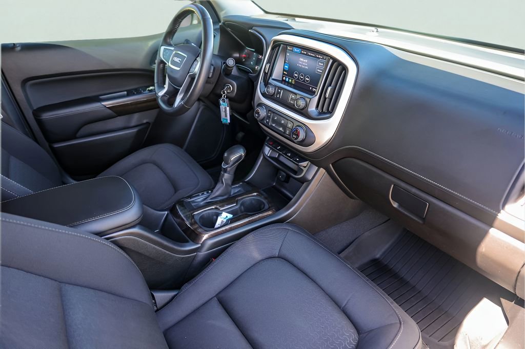 Certified 2022 GMC Canyon Elevation w/ Trailering Package image 32