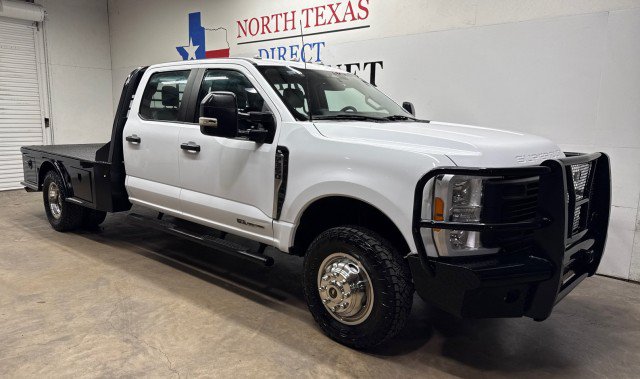 Used 2023 Ford F350 XL AWD/4WD image 3