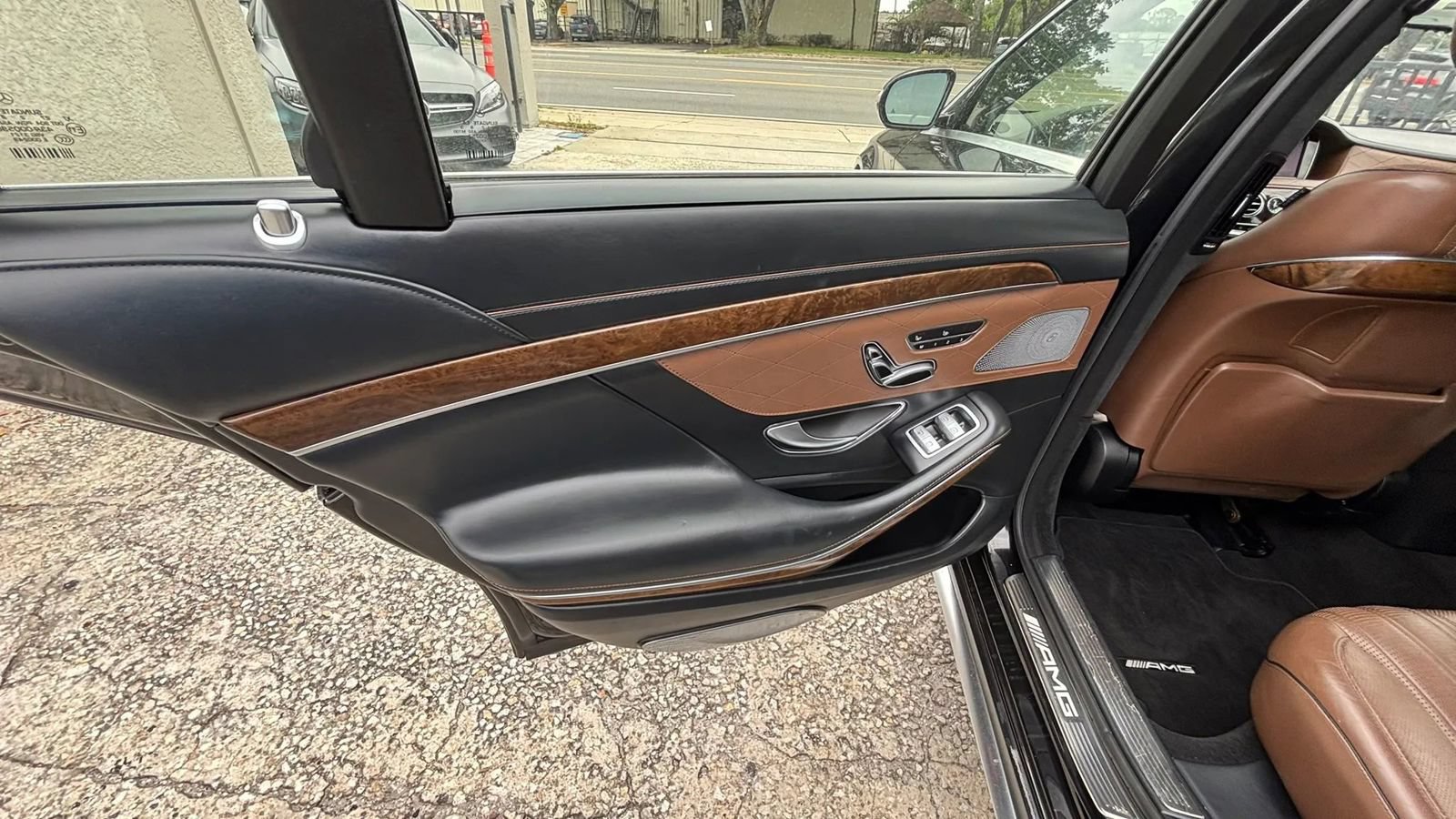 Used 2014 Mercedes-Benz S 63 AMG 4MATIC Sedan image 12