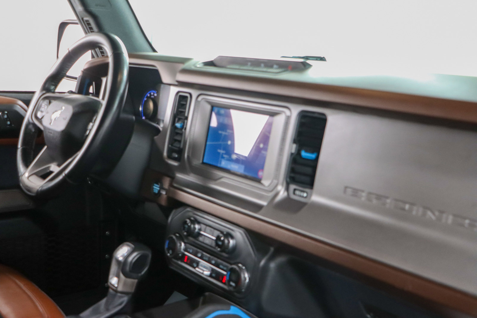 Used 2023 Ford Bronco Outer Banks image 27