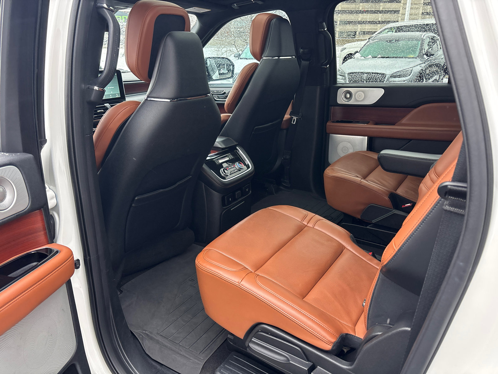 Used 2021 Lincoln Navigator L Reserve image 27