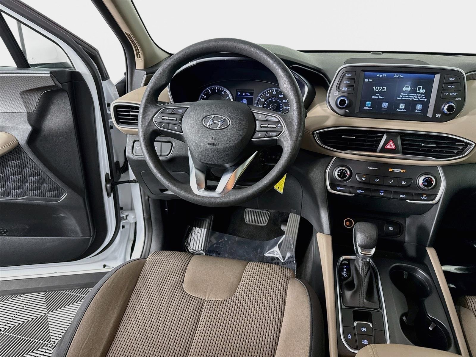 Used 2020 Hyundai Santa Fe SE FWD image 21