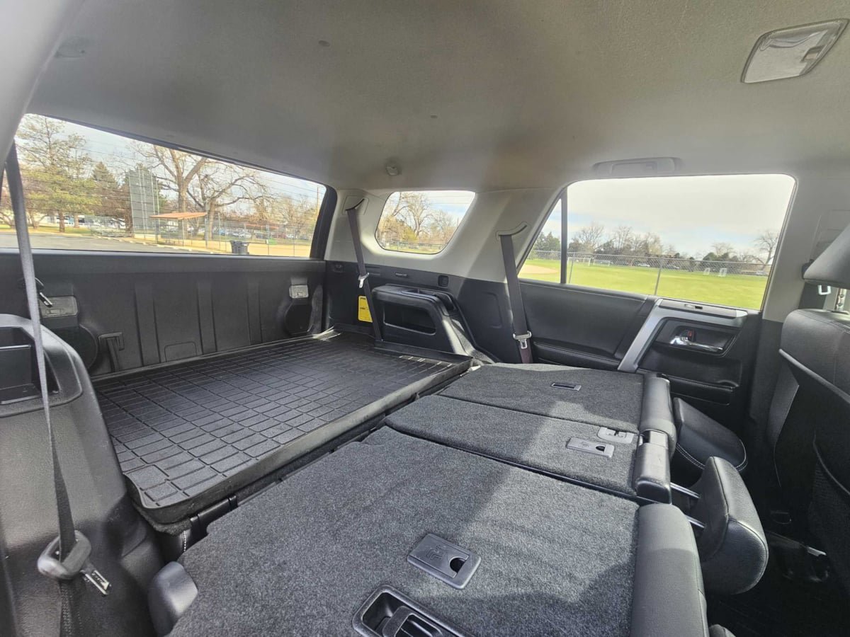 Used 2016 Toyota 4Runner SR5 Premium RWD image 40