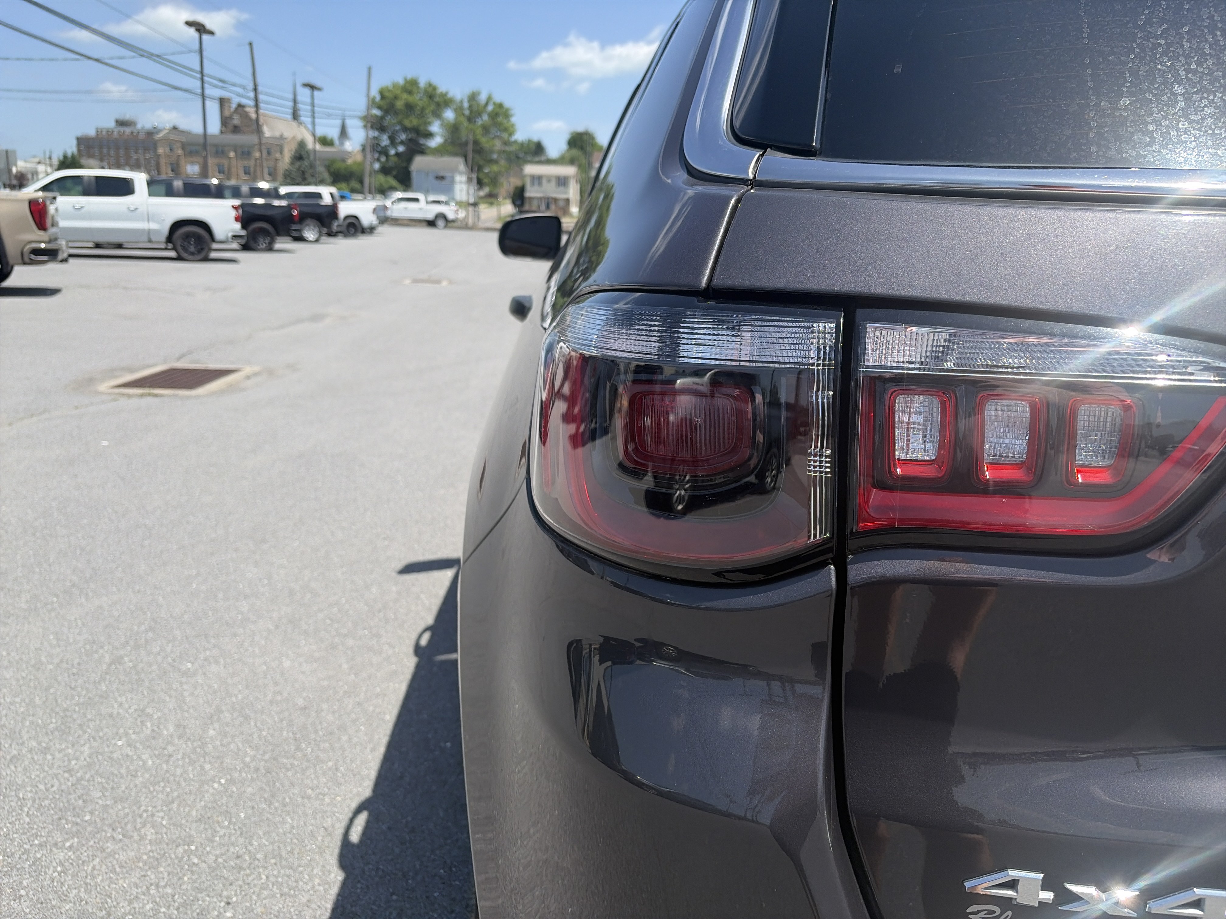 Used 2024 Jeep Compass Sport AWD/4WD image 15