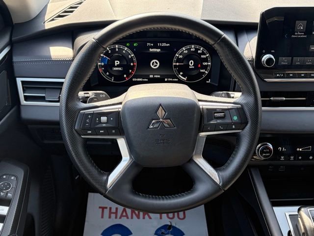 Used 2024 Mitsubishi Outlander SE image 37