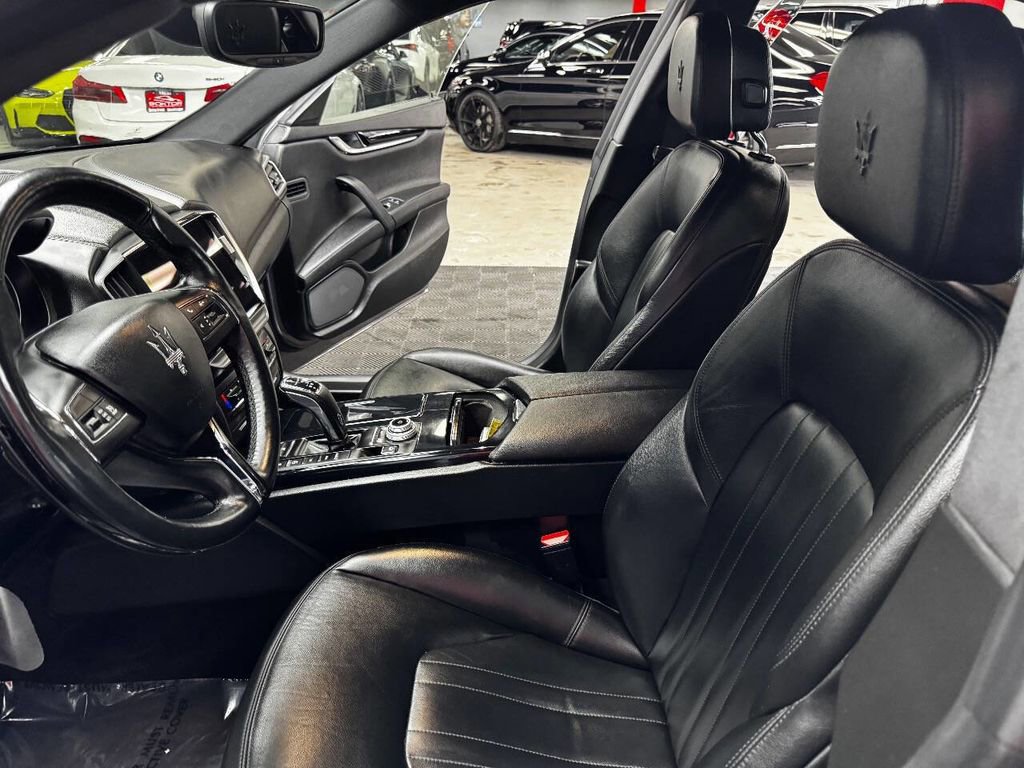 Used 2021 Maserati Ghibli S image 34