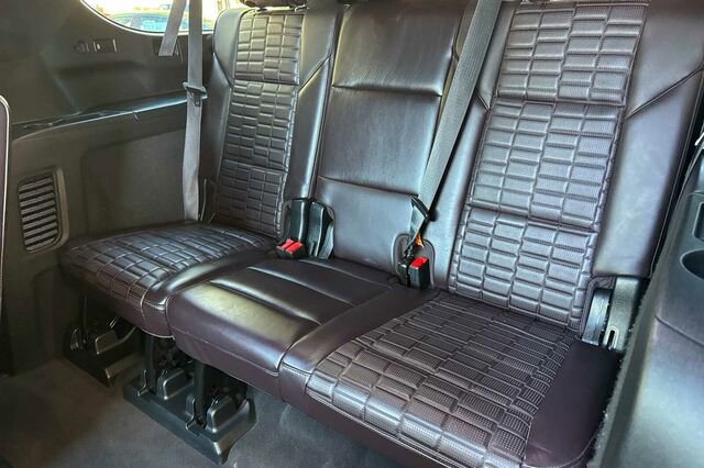 Certified 2023 Cadillac Escalade ESV Sport Platinum image 16