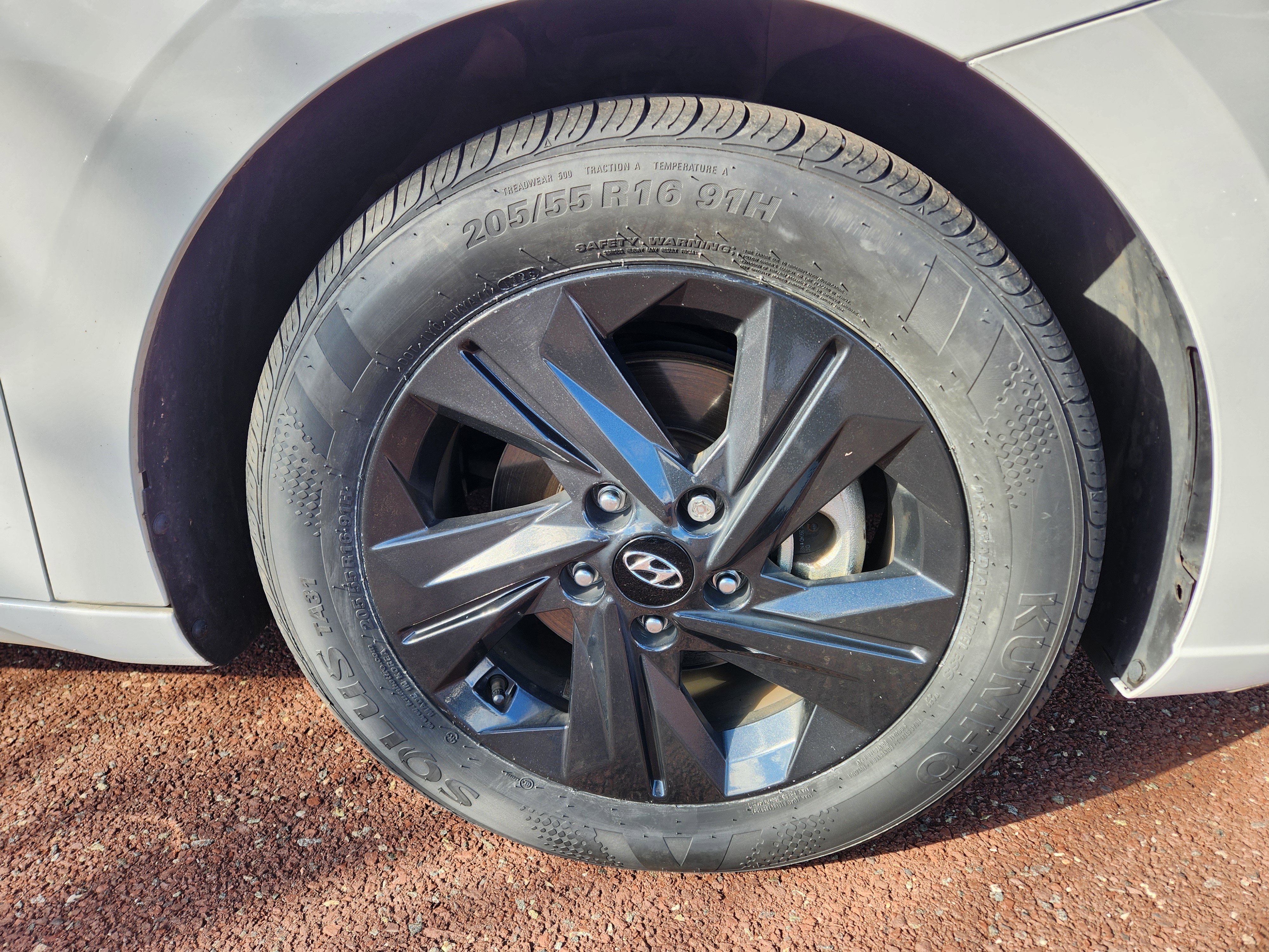 Certified 2023 Hyundai Elantra Blue image 8