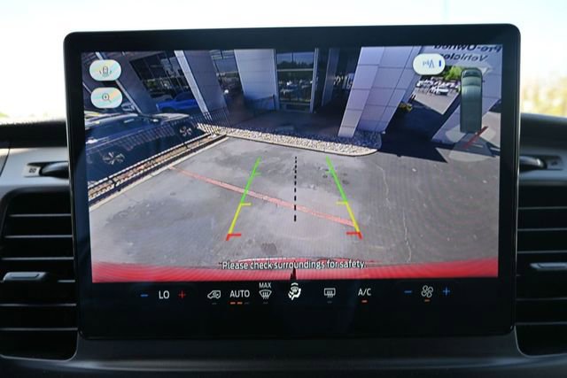 Used 2024 Ford E-Transit 148 High Roof Extended RWD image 17