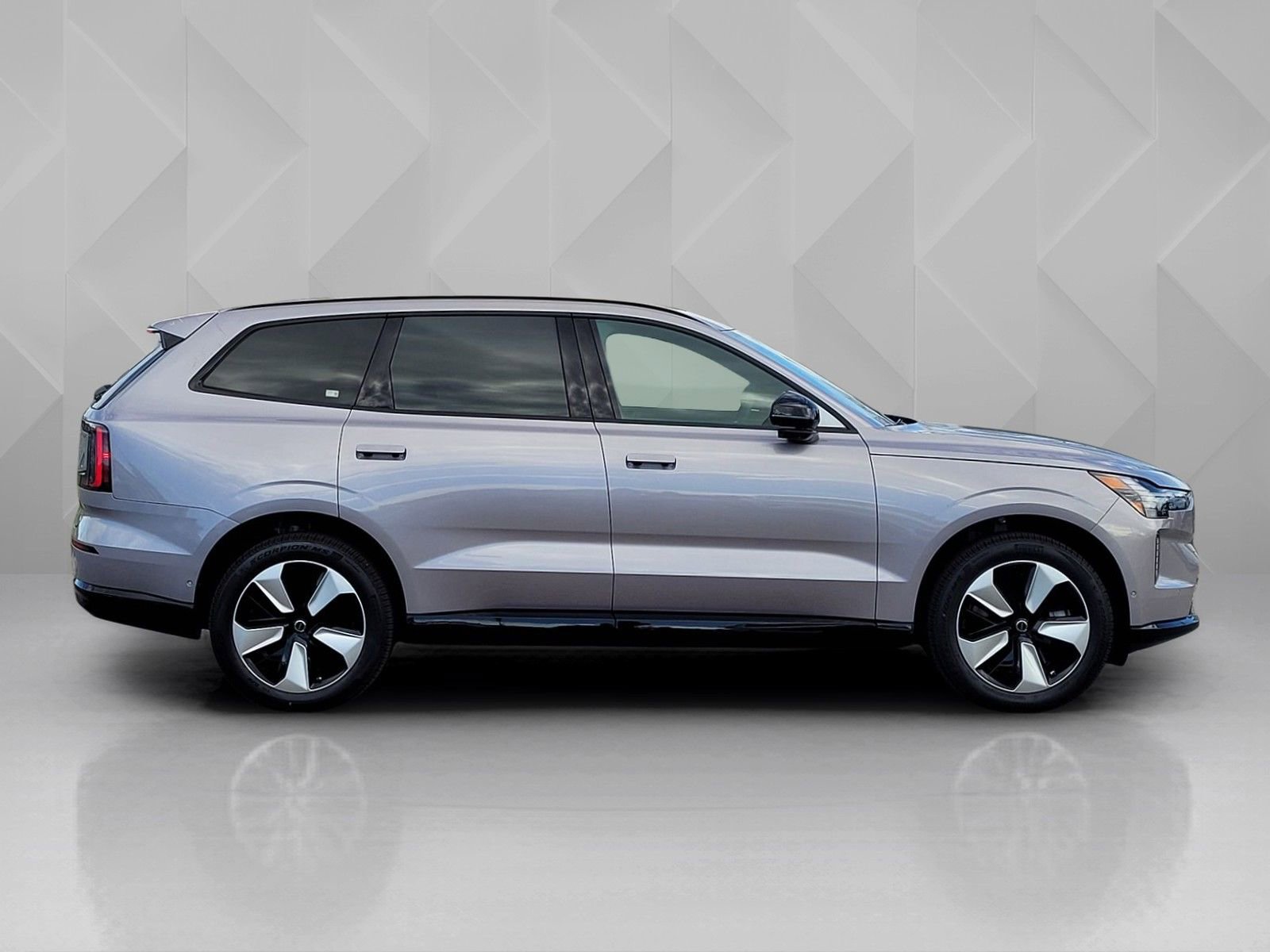 New 2026 Volvo EX90 Plus image 7