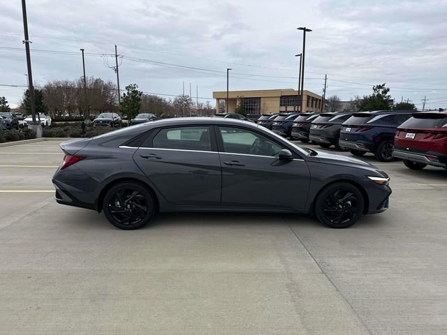 New 2026 Hyundai Elantra SEL Sport Premium FWD image 11