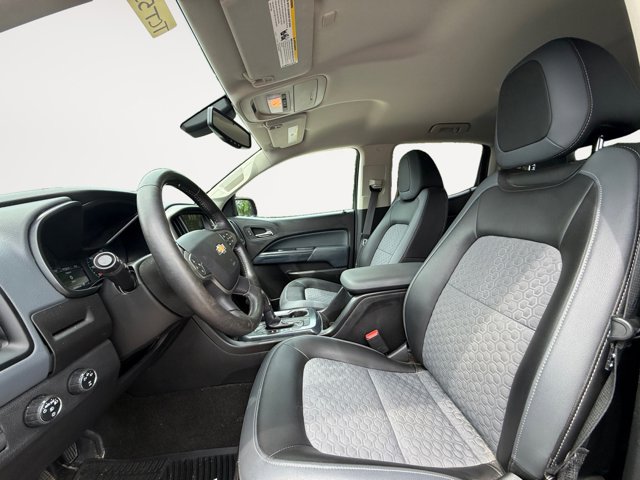 Used 2015 Chevrolet Colorado Z71 AWD/4WD image 9