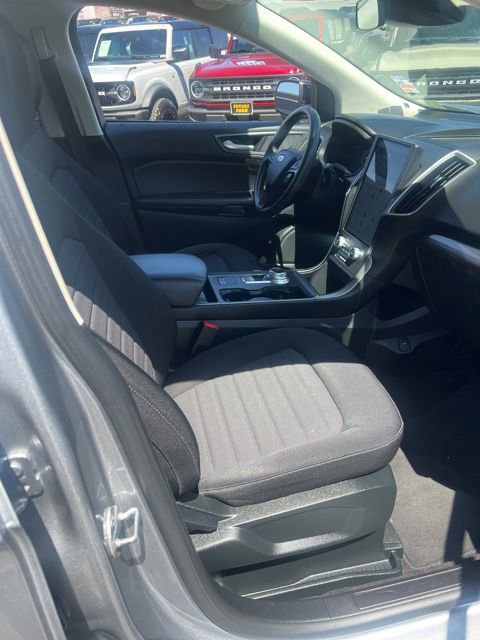 Used 2022 Ford Edge SE w/ Black Appearance Package AWD/4WD image 6