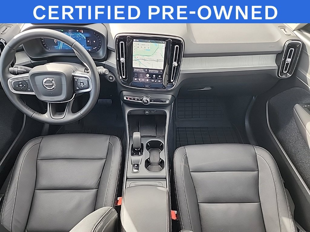 Used 2025 Volvo XC40 B5 Core w/ Protection Package Premier AWD/4WD image 22