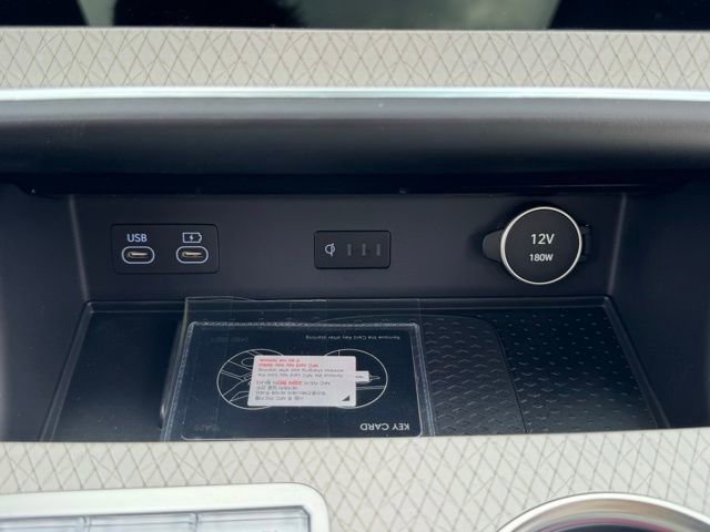 New 2025 Genesis GV80 3.5T Prestige image 22