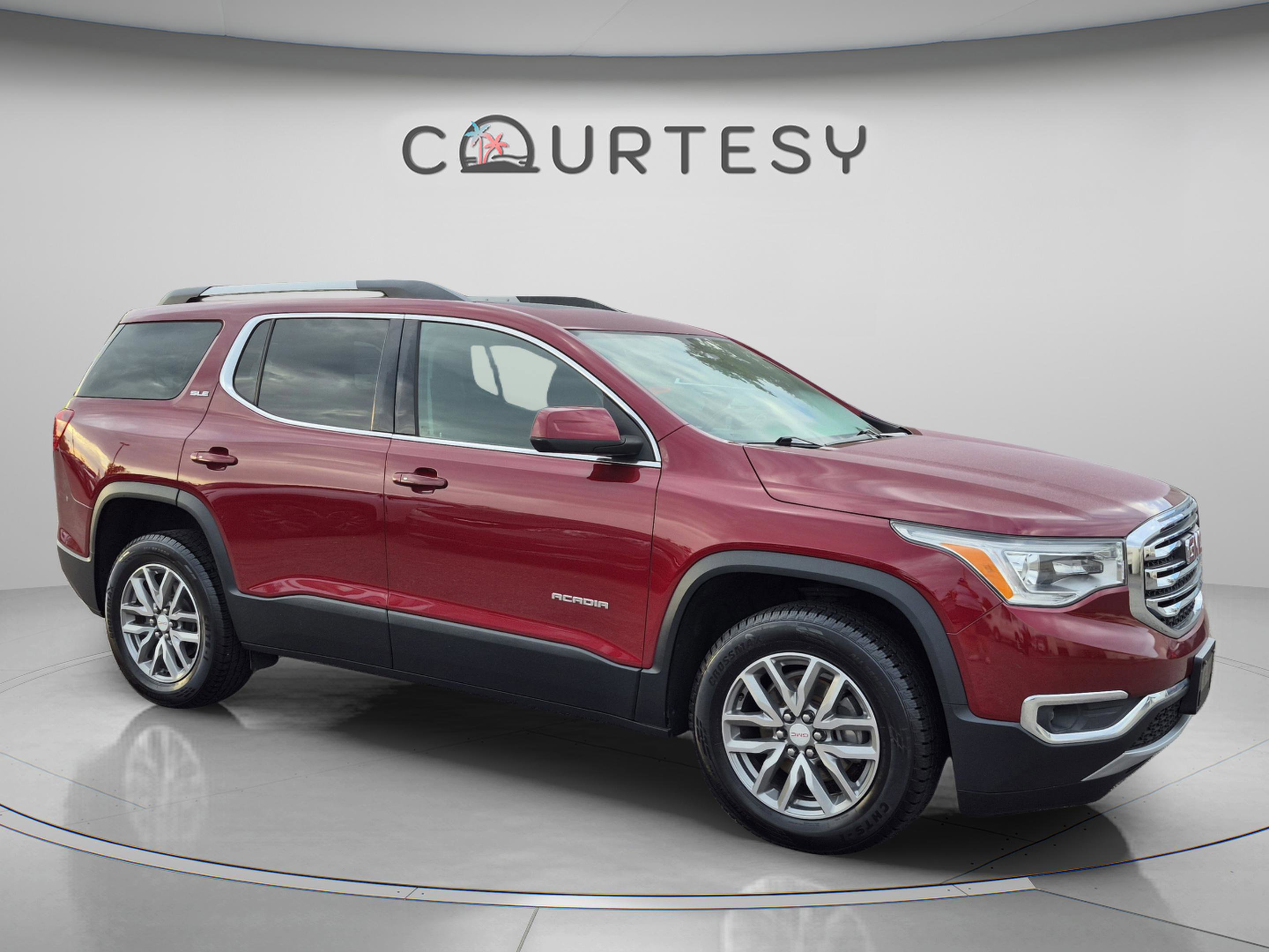 Used 2017 GMC Acadia SLE w/ Driver Alert Package I FWD image 7