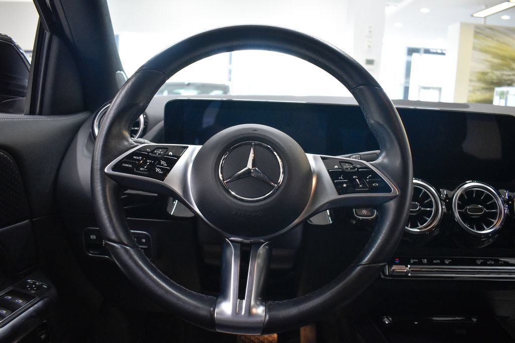 Used 2024 Mercedes-Benz GLA 250 4MATIC image 25