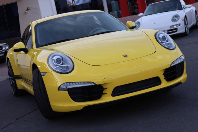Used 2012 Porsche 911 Carrera image 2