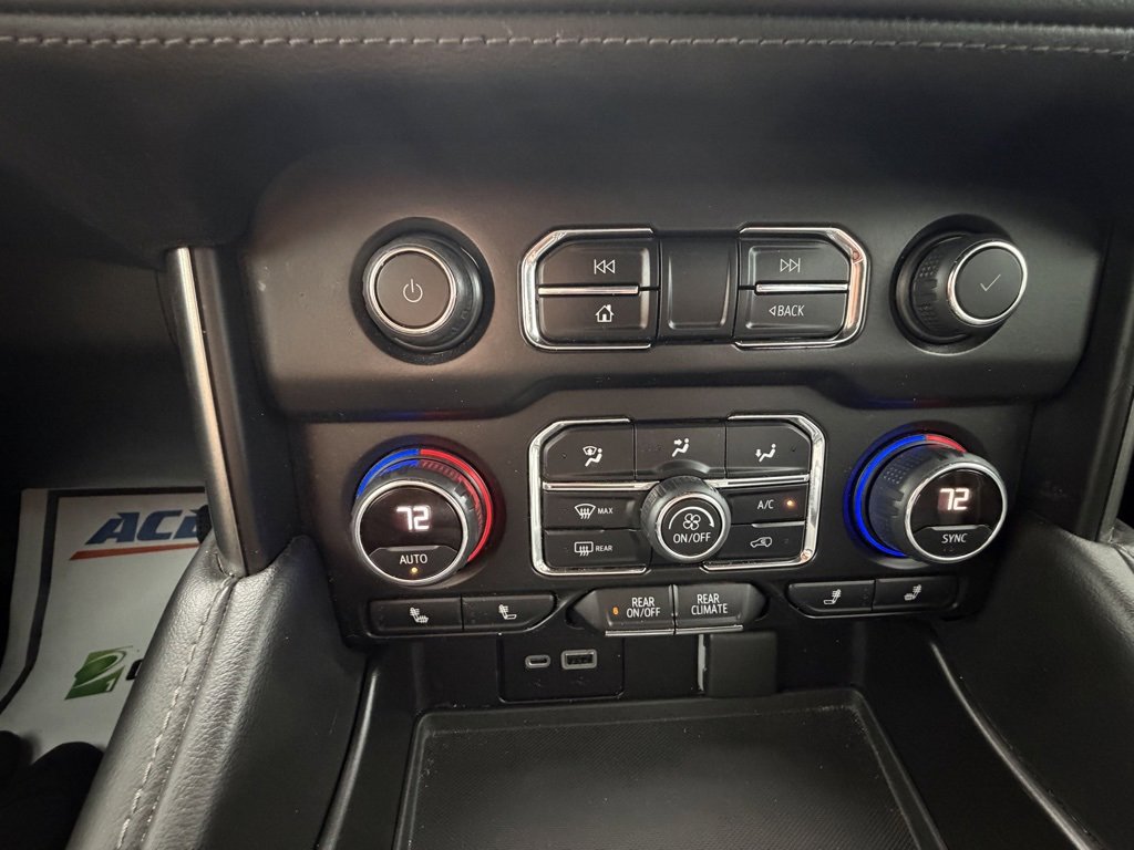 Used 2022 Chevrolet Tahoe Z71 w/ Luxury Package image 28