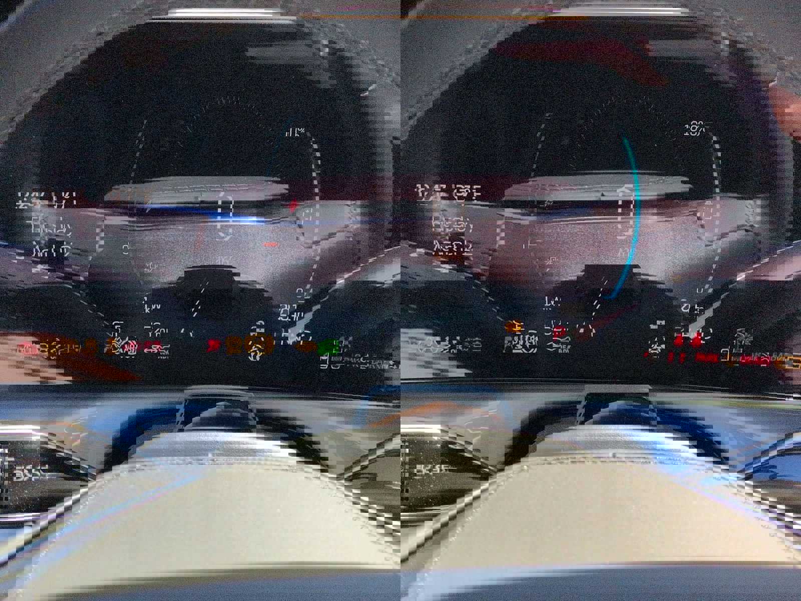 New 2026 Cadillac Vistiq Platinum image 17