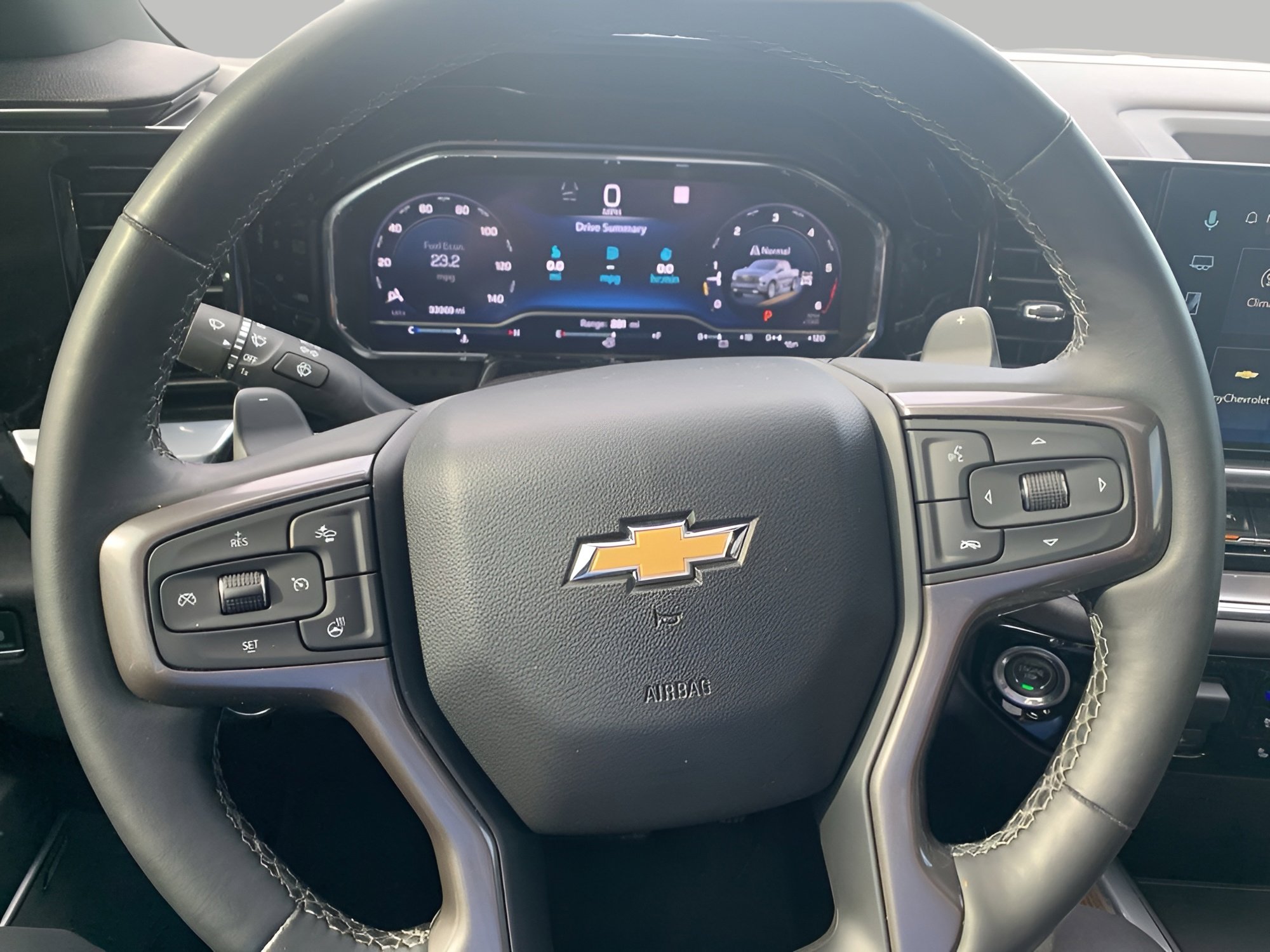 Used 2023 Chevrolet Silverado 1500 High Country w/ High Country Premium Package AWD/4WD image 10