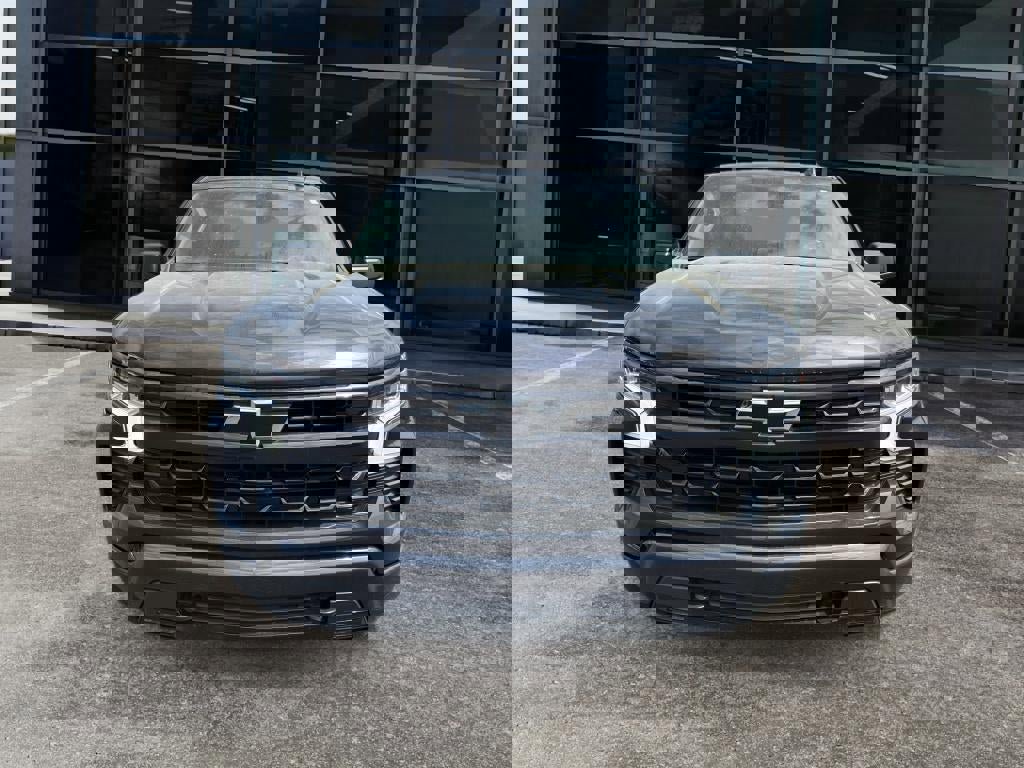 Used 2023 Chevrolet Silverado 1500 RST w/ Z71 Off-Road Package image 2