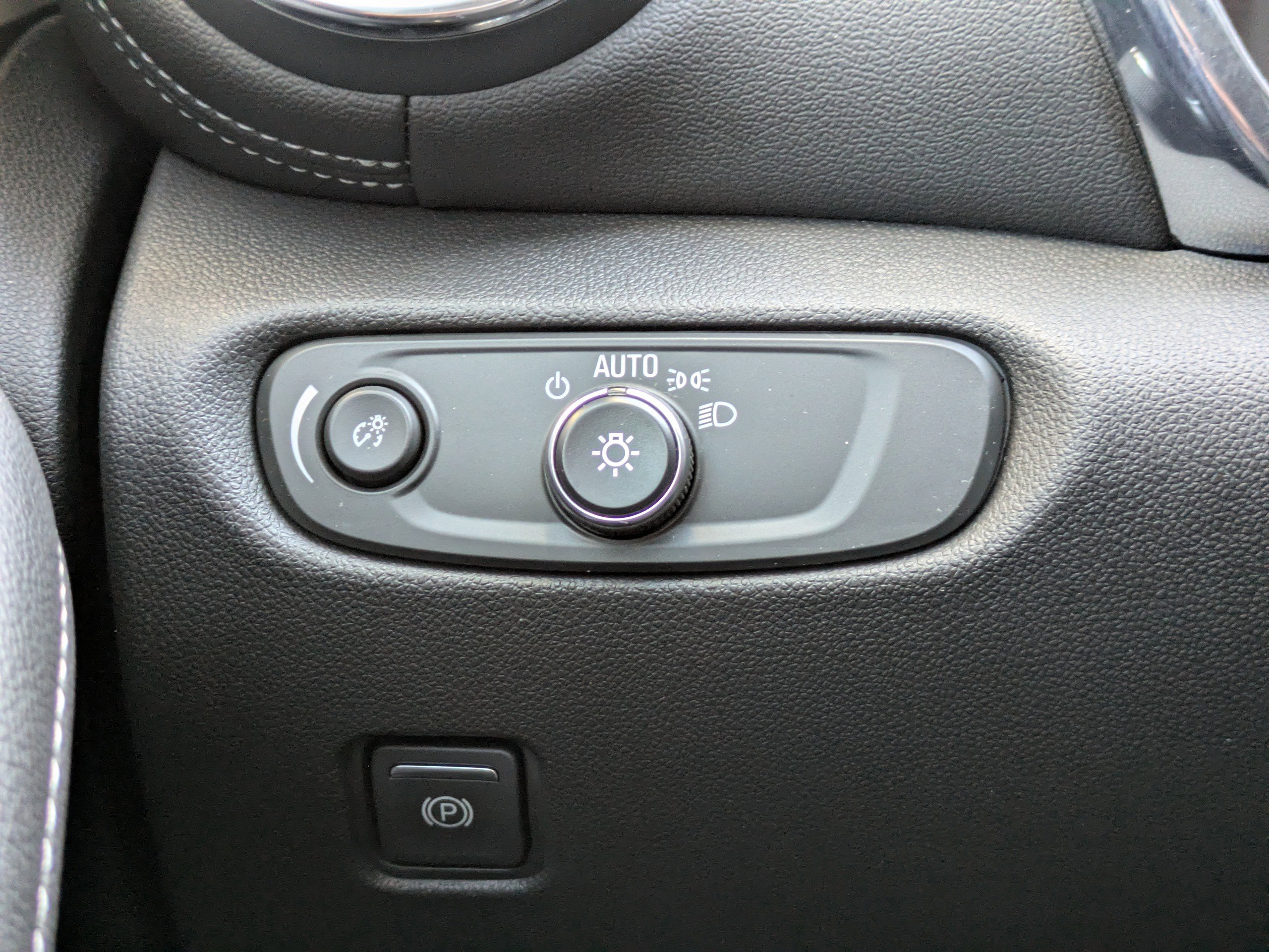 Used 2023 Chevrolet Blazer LT w/ Convenience Package image 27