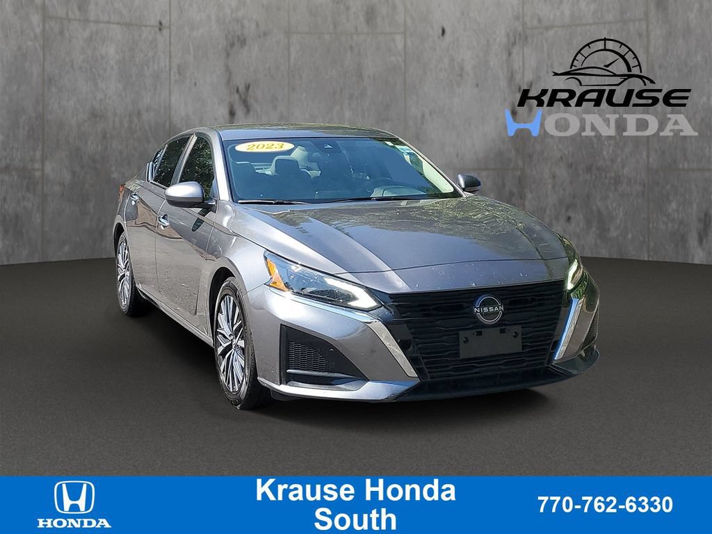 Used 2023 Nissan Altima 2.5 SV