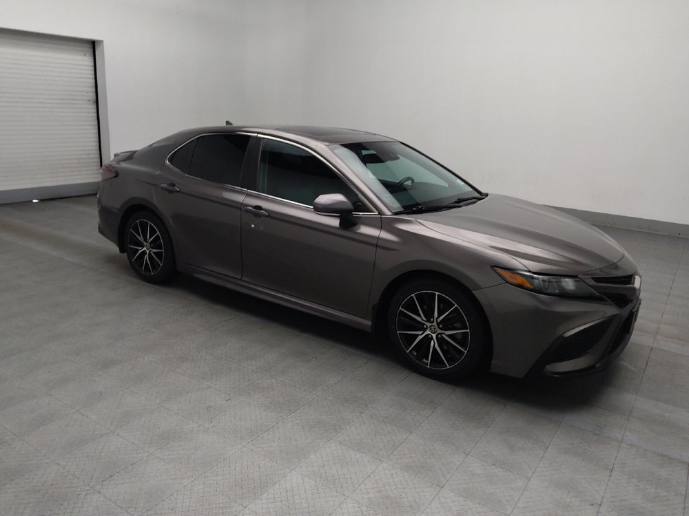 Used 2022 Toyota Camry SE image 11