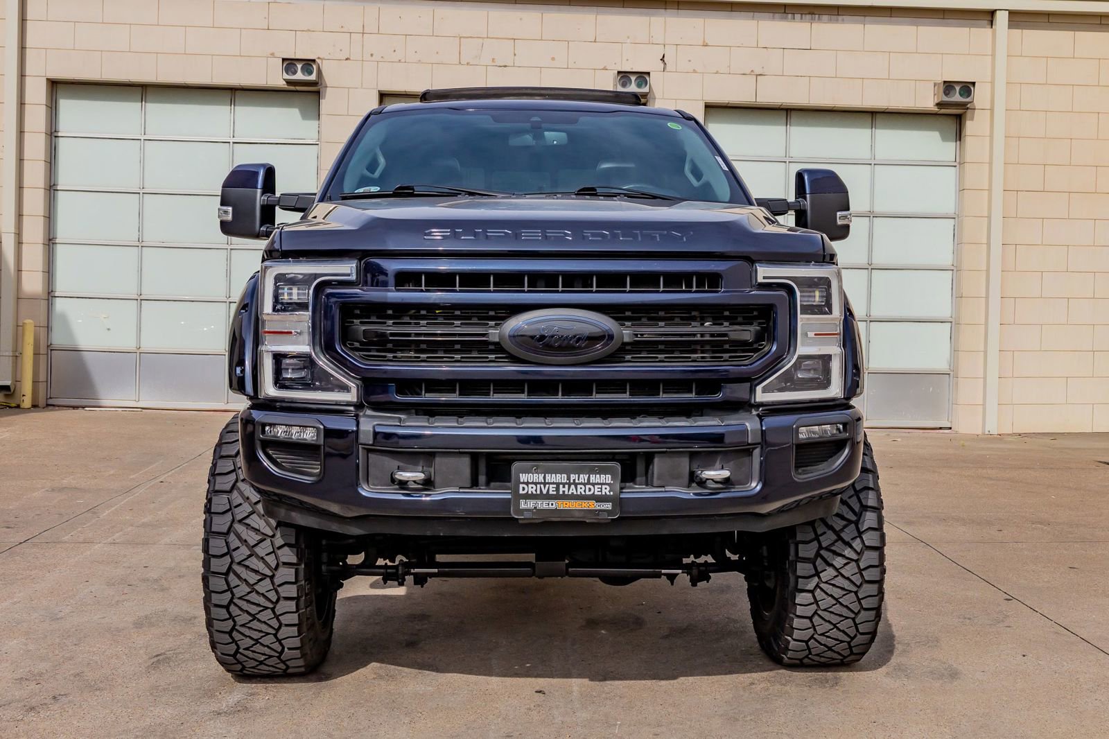 Used 2021 Ford F250 Lariat w/ Lariat Ultimate Package AWD/4WD image 2