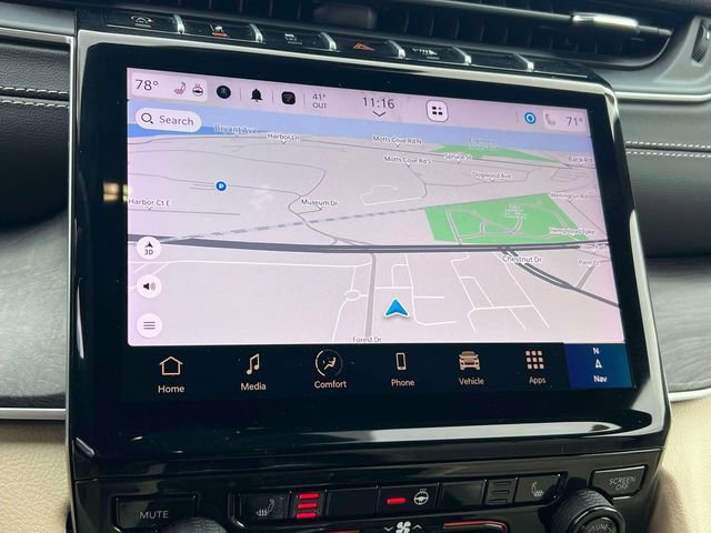 Certified 2024 Jeep Grand Cherokee Limited w/ Black Appearance Package image 32