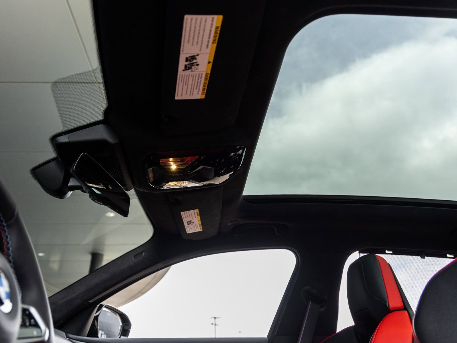 Used 2026 BMW M5 Touring image 26