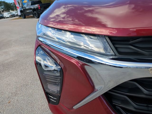 Used 2024 Chevrolet Trax LT w/ Driver Confidence Package image 10