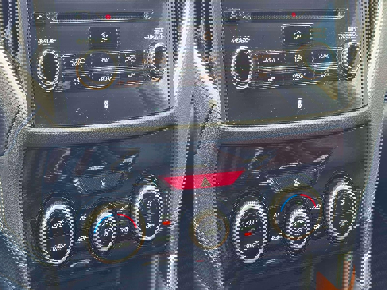 Used 2020 Subaru Forester Touring image 24