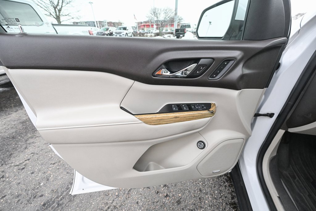 Used 2017 GMC Acadia Denali w/ Technology Package image 22