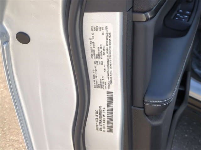 Used 2024 Jeep Grand Cherokee L Laredo w/ Luxury Tech Group I image 26