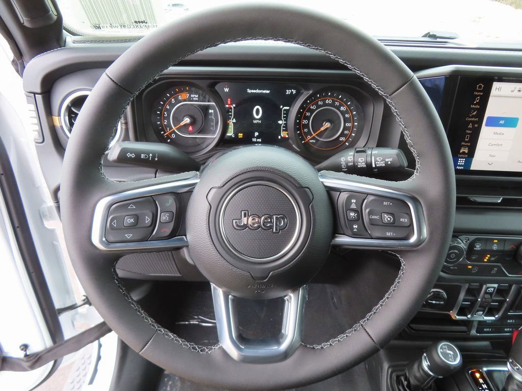 New 2026 Jeep Wrangler Sahara image 4