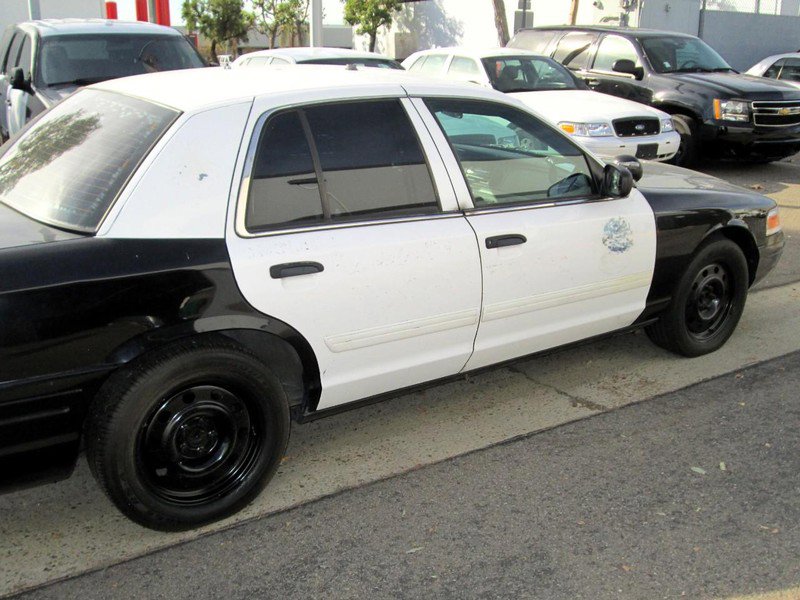Used 2011 Ford Crown Victoria Police Interceptor w/ Trunk Pack image 3