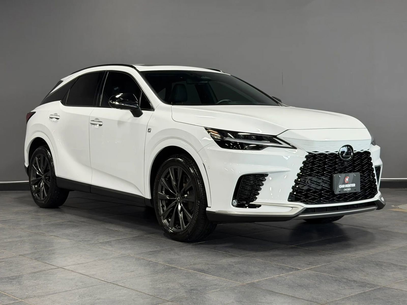 Used 2024 Lexus RX 350 F Sport w/ Convenience Package AWD/4WD image 3
